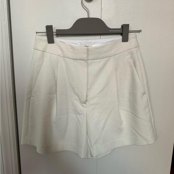 Crème/white Wilfred Shorts in size 2 - Picture 2 of 4